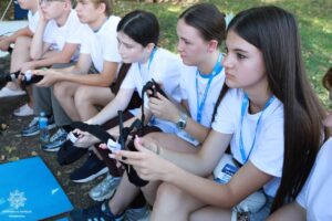 У Кременчуці молодь навчали рятувати життя: патрульні провели тренінг із домедичної допомоги - Новини Кременчука1