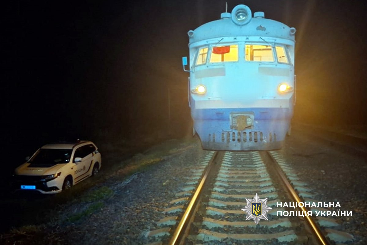 На Полтавщині жінка отримала травми внаслідок наїзду потяга — поліція з’ясовує обставини - Новини Кременчука0