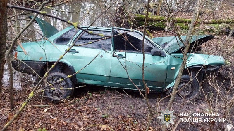 На Полтавщині триває розслідування смертельної ДТП, у якій загинув 22-річний водій