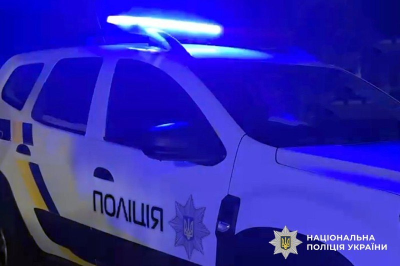 У Кременчуці жінка дістала тяжкі ножові поранення: поліція затримала підозрюваного сусіда