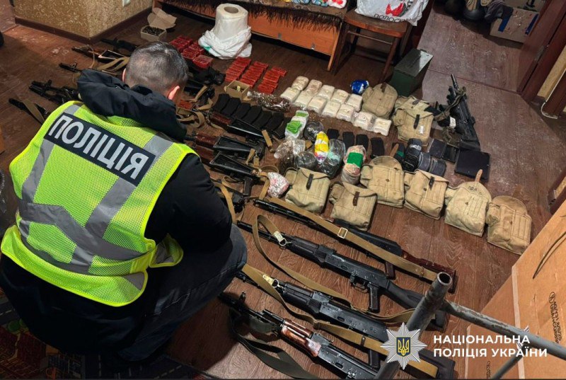 Поліція Полтавщини затримала підозрюваного у збуті вибухових речовин