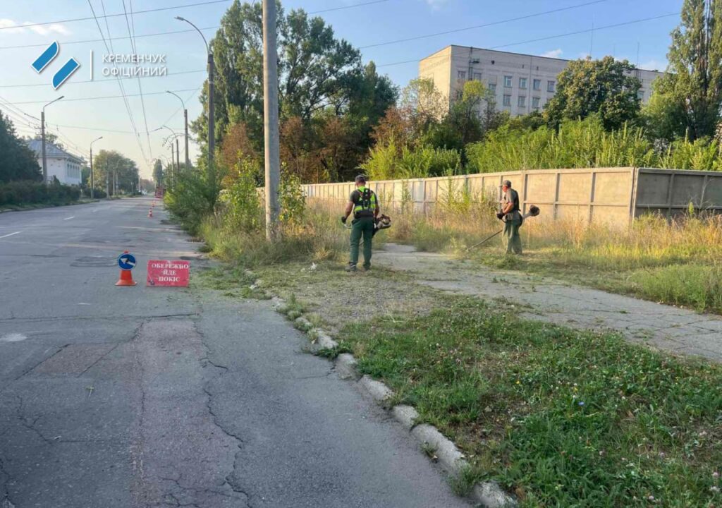 У Кременчуці щодня працюють над благоустроєм міста