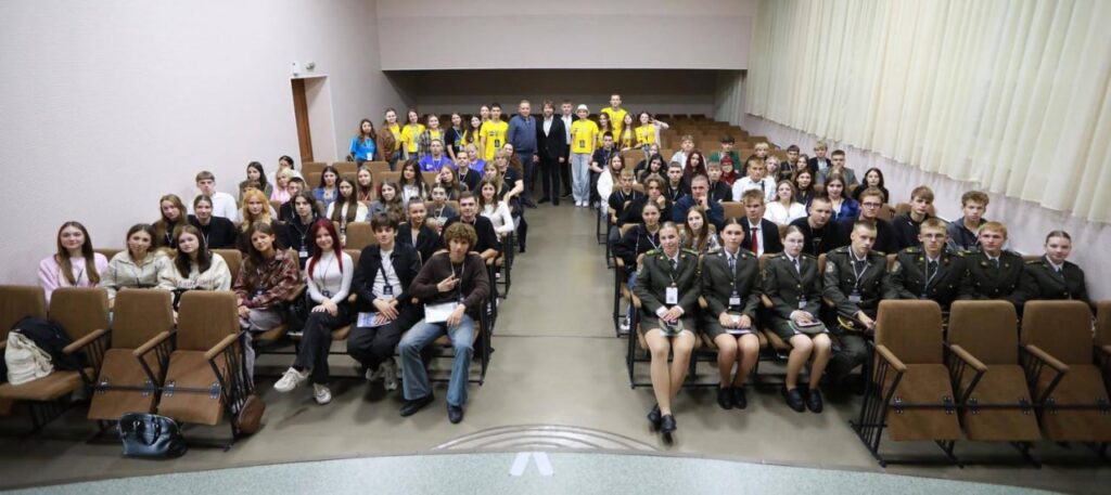 У Кременчуці відбувся Молодіжний форум, який об&rsquo;єднав 77 молодих лідерів
